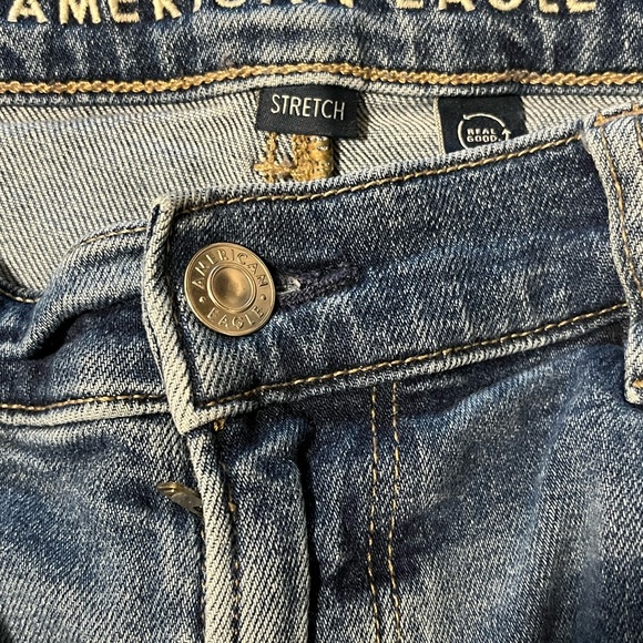 American Eagle Outfitters Super High Rise Baggy Straight Cargo Jeans - Picture 5 of 10